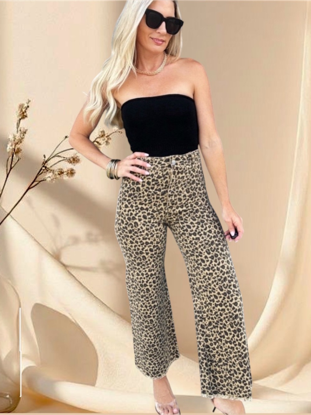 Leopard Print Mid Rise Flare Jeans - Picture 2 of 8